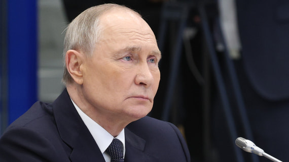 Владимир Путин прибыл в Омск для участия в Форуме межрегионального сотрудничества России и Казахстана